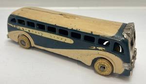 lot 95 image: 1930s Arcade Cast Iron Greyhound Lines Bus 9 (Needs Two Front Tires Replaced Or Pepaired
