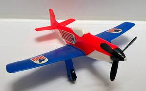lot 103 image: Vintage 1960s Gay Toys Plastic Airplane (VERY CLEAN) 15 12 x 13 34