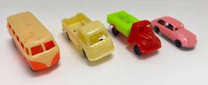 lot 113 image: 1960s National Toys Made In Hong Kong Miniature Plastic Cars (GREAT FOR HO TRAIN SETS)