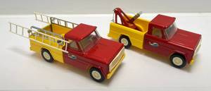 lot 125 image: Vintage 1960s Structo Pressed Steel Pickup Trucks (VERY CLEAN)