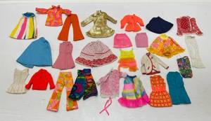 lot 171 image: 1960s-70s Misc. Barbie Clothes