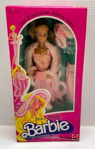 lot 190 image: 1981 Mattel Pink & Pretty Barbie NIB (Box Has Cut In It At Bottom)