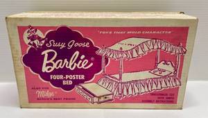 lot 193 image: 1963 Susy Goose Barbie Four-Poster Bed NIB