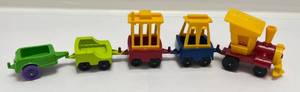 lot 205 image: Vintage Tootsie Toy Train