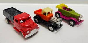 lot 209 image: RARE 1970s N-Tic Wind Up Made In Hong Kong & More