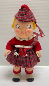 lot 227 image: 1960s Campbells Soup Plastic 10 Doll (VERY CLEAN)