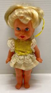 lot 243 image: RARE 1970s Mattel Valerie With Growing Hair 11 Doll