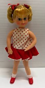 lot 254 image: 1965 (RARE) Mattel Barbie Sister Tutti Blonde Hair Bendable (Great Condition)