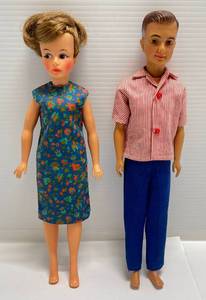lot 263 image: 1960s Ideal Corp.Tammys MOM & DAD (VERY CLEAN)