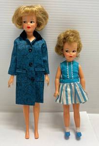 lot 265 image: 1960s Ideal Corp.Tammy & Pepper Dolls (VERY CLEAN)