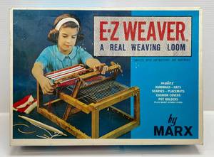 lot 276 image: 1960s Marx Brand E-Z Weaver Loom In Original Box (Open Box Never Used)