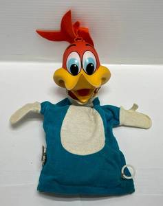 lot 297 image: 1962 Mattel Woody The Woodpecker  Pull String Talking Hand Puppet (Voice Box Works)