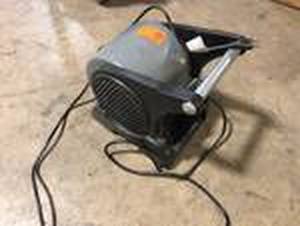 Lasko Pro-Performance High Velocity Pivoting Blower Fan Customer Returns See Pictures