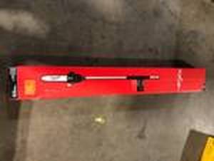 Milwaukee M18 FUEL QUIK-LOK 10 in. Pole Saw Attachment (Tool-Only) Customer Returns See Pictures