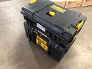 DEWALT TOUGHSYSTEM 2.0 22 in.  Tool Box Customer Returns See Pictures