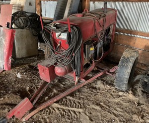 Lincoln DC ARC welder SA  200