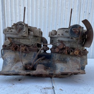 Dual 4bbl intake with carbs