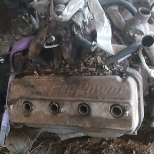 Chrysler Firepower Hemi engine and transmission