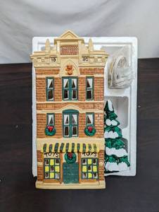 Department 56 Snow Village Toy Shop 1986