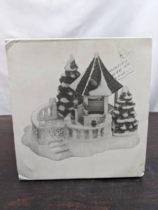 Department 56 Snow Village Village Gazebo