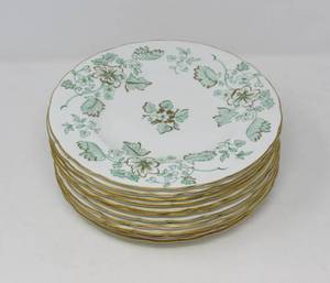 lot 47 image: 12 Royal Crown 8 plates  England