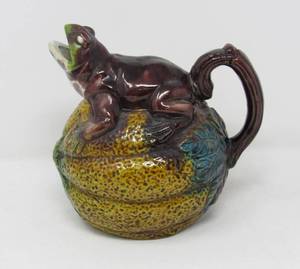 lot 57 image: Majolica Frog Tea Pot with integrated lid