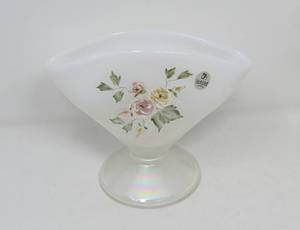 lot 58 image: Fenton by C. Makelay & S. Miller