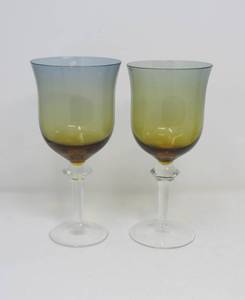 lot 63 image: 2 Gilberson Signed Amber Glasses  2 Denby stemmed Amber glasses