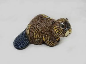 lot 70 image: Beaver--Artesaria Rinconada Silver Anniversary Series  Uruguayan Artist