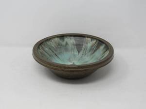 lot 109 image: 3 Pottery Bowls