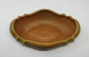 lot 114 image: Muncie signed Vessel