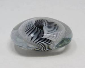 lot 164 image: Robert  Eickholt  Zebra Swirl Paper Weight  signed