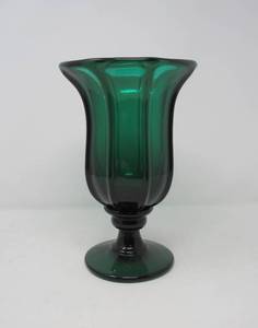 lot 173 image: celery (green art glass) vase