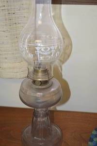 lot 17 image: Decorative Glass Kerosene Lamp