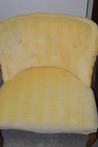lot 22 image: Yellow Upholstered Lounge Chair