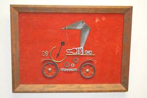 lot 42 image: Wall Decor