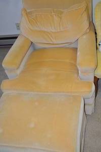 lot 46 image: Yellow Lounge Chair with Footrest