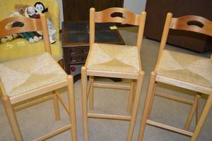 lot 47 image: 3 Bar Stools - See Pictures