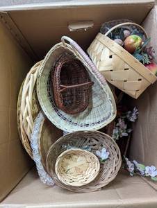 lot 93 image: Wicker Basket Bundle - See Pictures