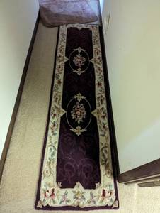 lot 99 image: Floor Rug Runner