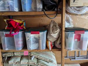 lot 114 image: Contents of Shelf - See Pictures