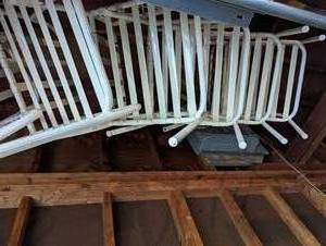 lot 127 image: 4 Patio Chairs