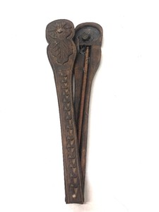 Primitive Antique Oriental Opium or Gold Scale