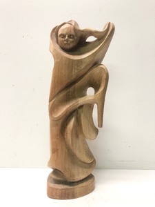 Large &amp Beautiful Figural Wood Sculpture by Renowned Ecuadorian Wood Carver Luis Potosi