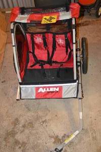 lot 52 image: Bicycle Baby Carrier