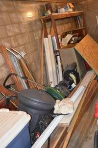 lot 57 image: Materials, Shelf, Wood, Car seat, Seeder, EVERYTHING IN THE PICTURES