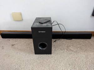 lot 66 image: Westinghouse sound bar