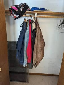 lot 73 image: Contents of Closet - Nice Jackets
