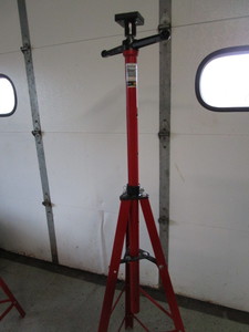 Strongway Hoist Stand