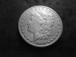 lot 20 image: 1890 CC Morgan Silver Dollar